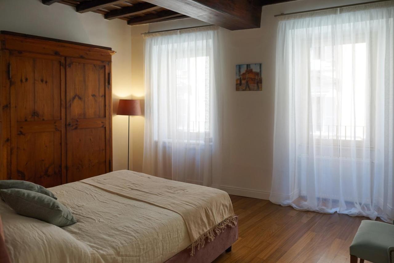 Barberini Apartment Rome Luaran gambar
